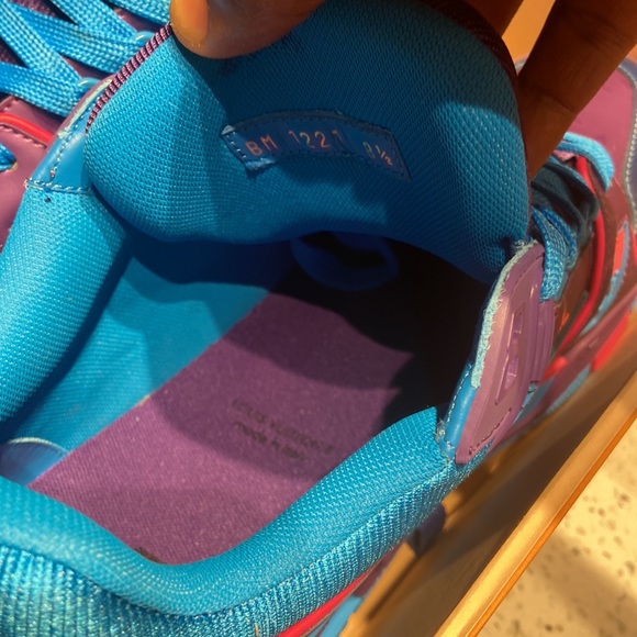 LV Men shoes for sale - Picture 7 of 7